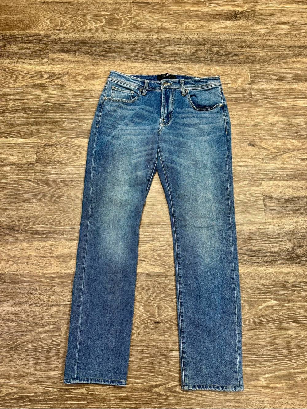 LVPL Los Angeles Men's 32 Blue Medium Wash Straight Leg Stretch Jeans